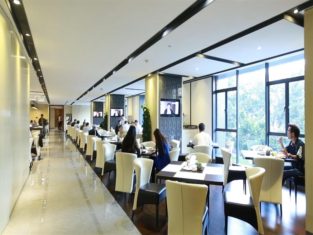 Yuwa Hotel Guangzhou Exterior photo